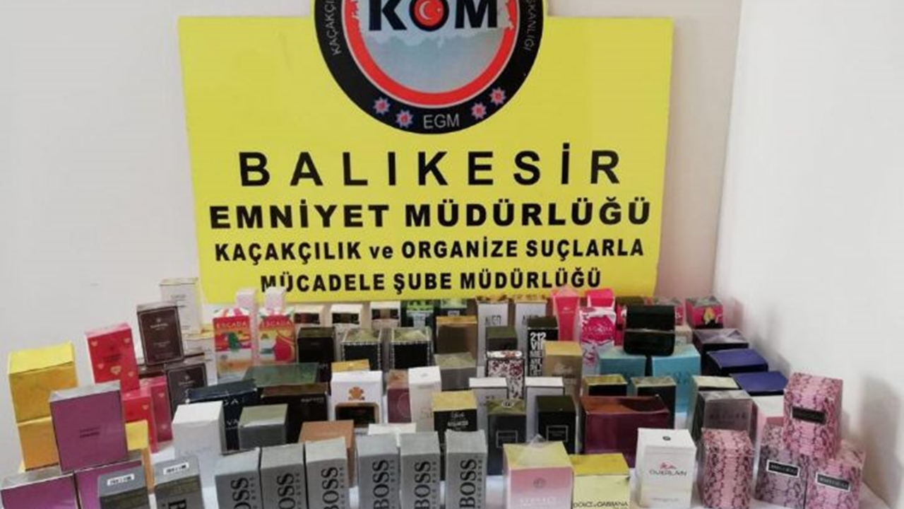 Balıkesir'de polisten sahte parfüm baskını