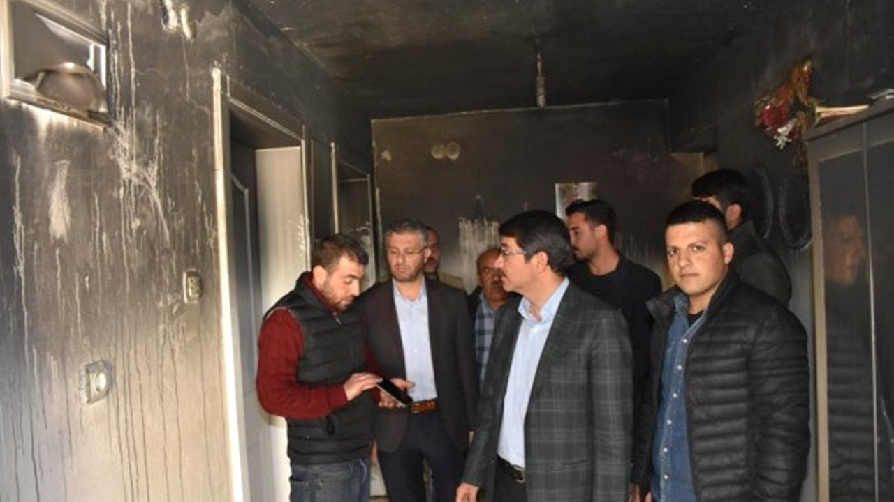 Manisa'da Başkan Ömer Faruk Çelik’ten evi yanan aileye ziyaret
