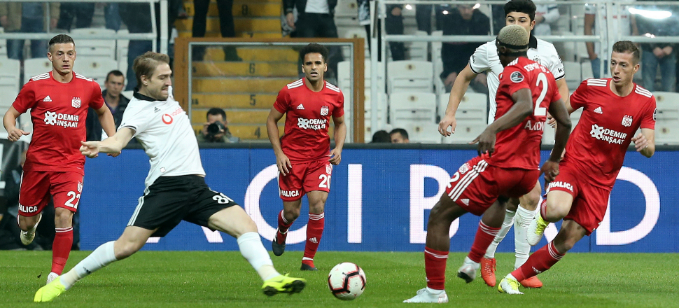 Beşiktaş, Sivasspor deplasmanında! Muhtemel 11'ler...
