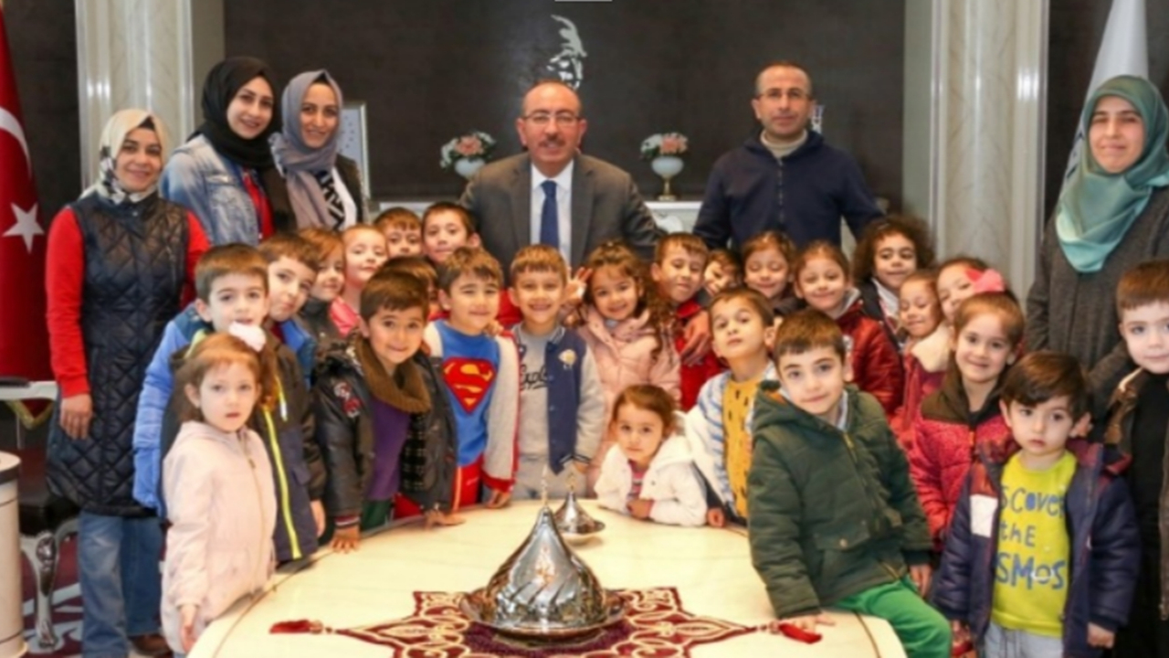 Konya'da Başkan Mustafa Kavuş minikleri ağırladı