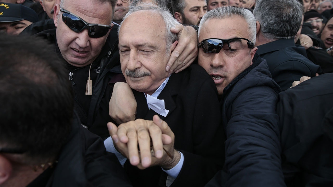 Kılıçdaroğlu'nun saldırıya uğradığı köyün muhtarına tehditler!