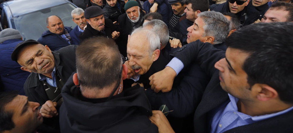 Kemal Kılıçdaroğlu kendisine saldıran kişilerden şikayetçi oldu!