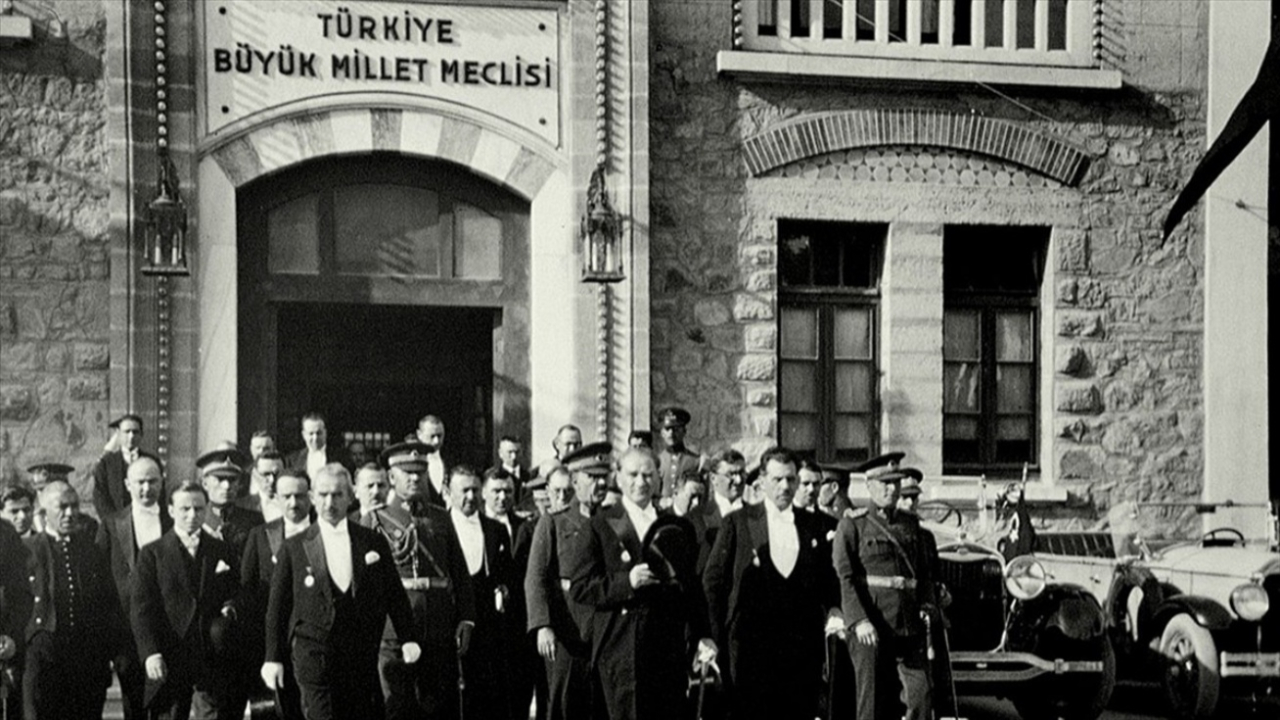 Bugün ulusal egemenliğimizin 99'uncu yıl dönümü!