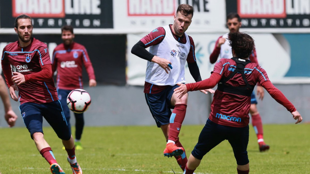 Trabzonspor'da Ekuban belirsizliği!
