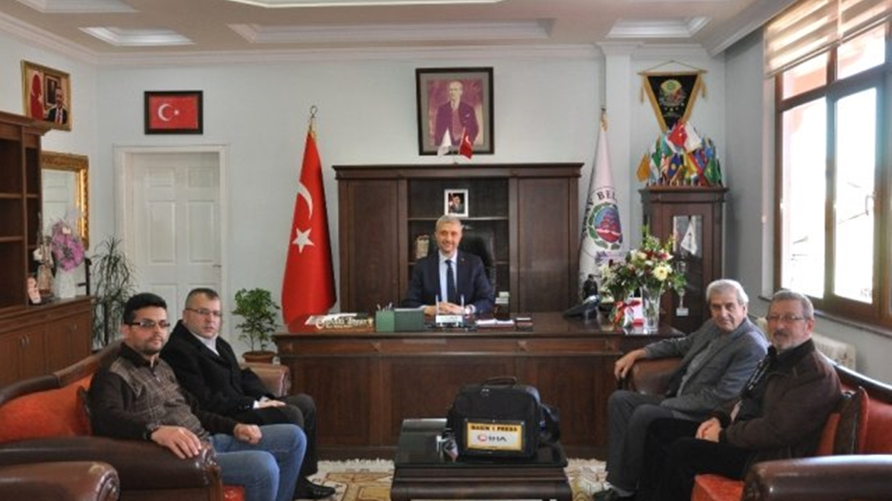 Kütahya'da Başkan Adil Biçer, basın mensuplarıyla buluştu