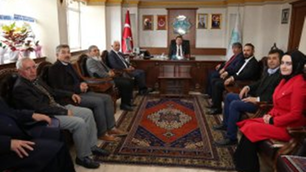 Aksaray'da Başkan Evren Dinçer’e ziyaretler sürüyor