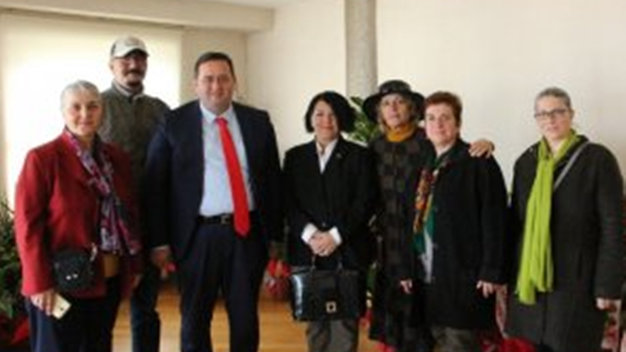Düzce'de Başkan Okan Yanmaz sorunları çözüme kavuşturuyor