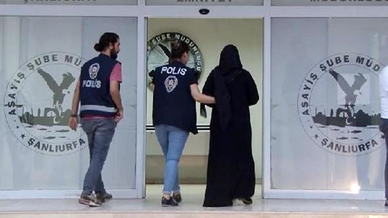 Şanlıurfa'da fuhuş baskını: 5 gözaltı
