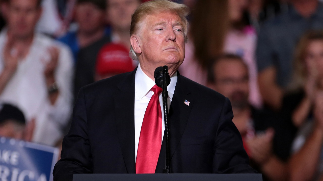 ABD Başkanı Trump'tan dikkat çeken 'azil' mesajı!