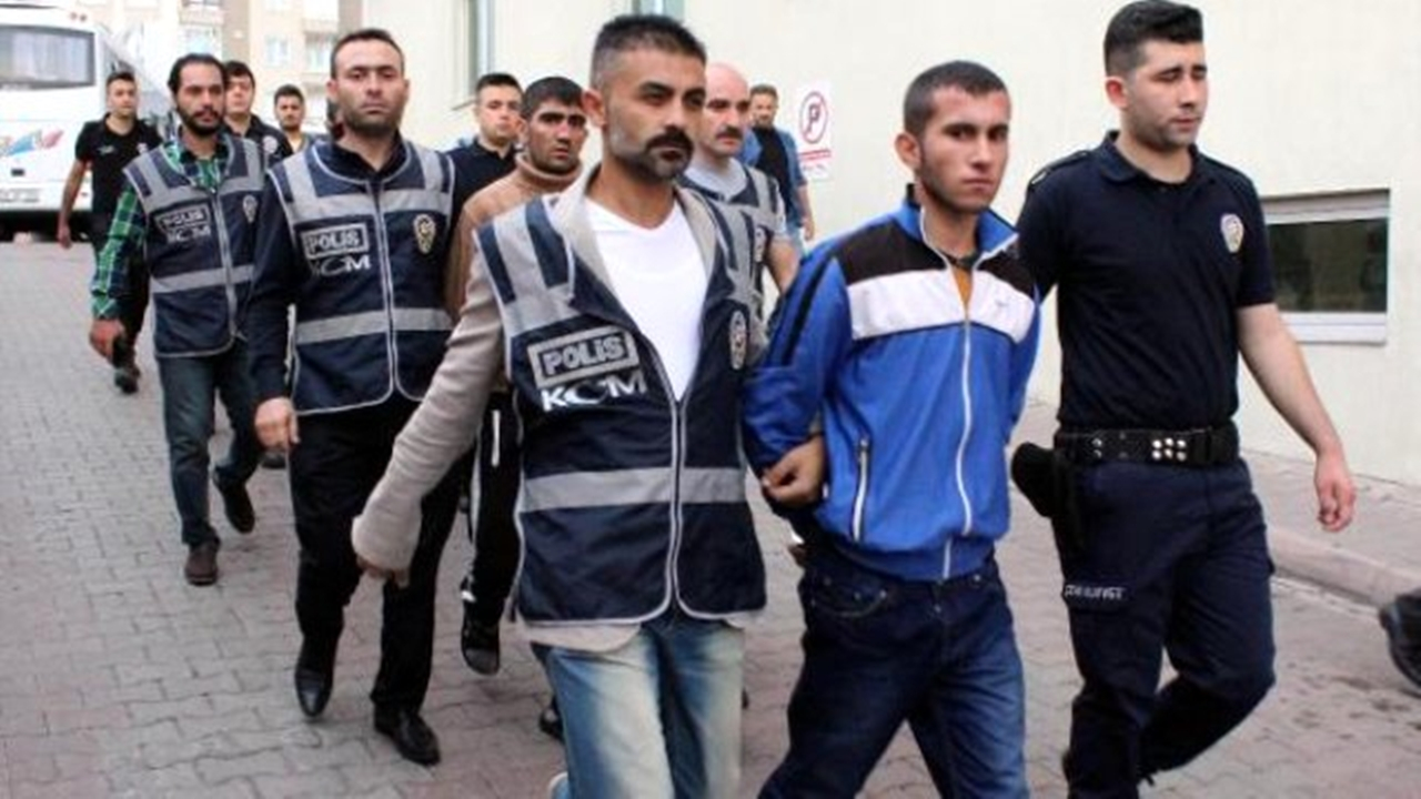 Kayseri'de uyuşturucu baskını: 5 gözaltı