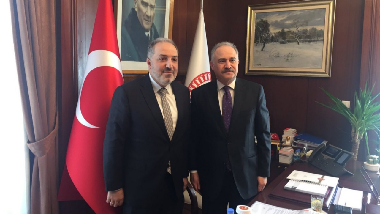 AK Parti'li vekilden CHP'ye geçmiş olsun ziyareti!