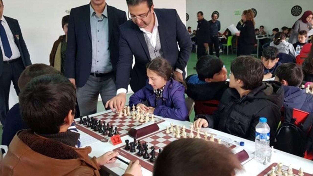 Erzurum'da Satranç turnuvası yapıldı