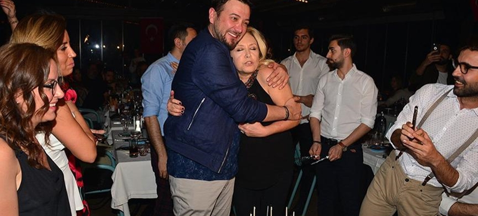 Onur Büyüktopçu'nun doğum gününe ünlü akını!