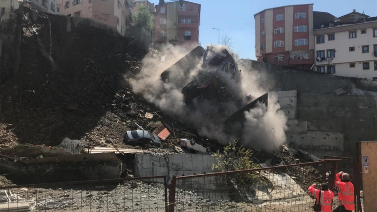 Kağıthane'de çöken bina ile ilgili tutuklama!
