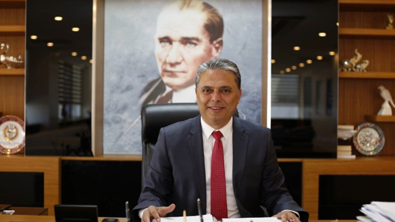 Antalya'da Ümit Uysal: "Açık ve net belediyecilik anlayışını sürdüreceğiz"