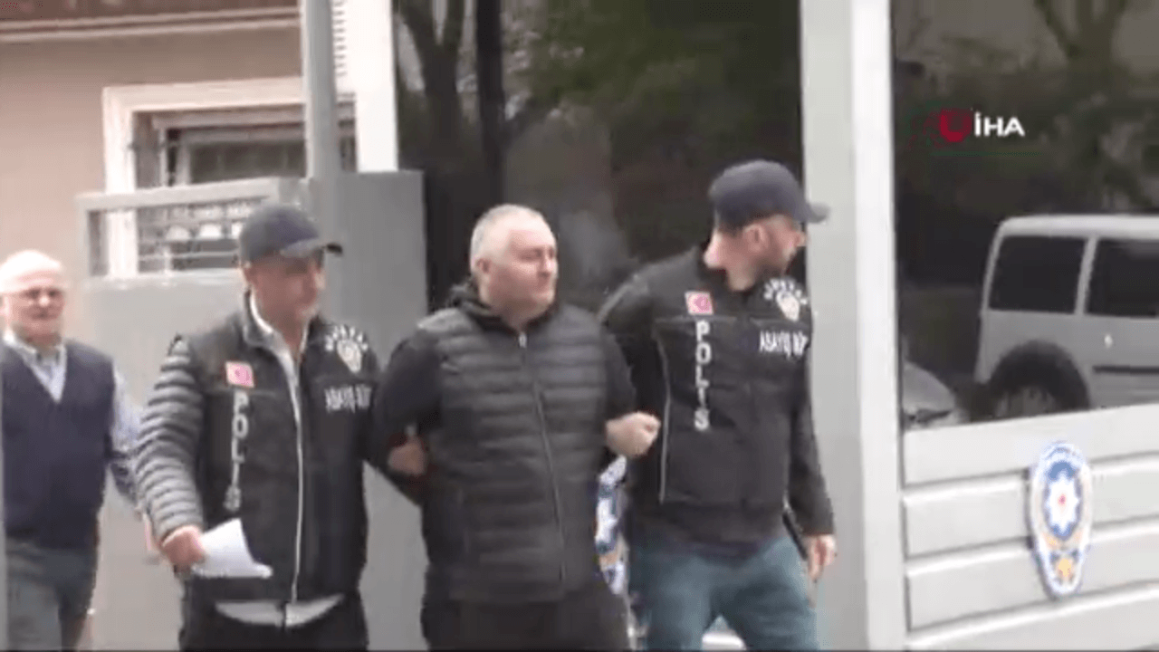 Orhan Gencebay’ın oğlunu bıçaklayan şahıs tutuklandı!