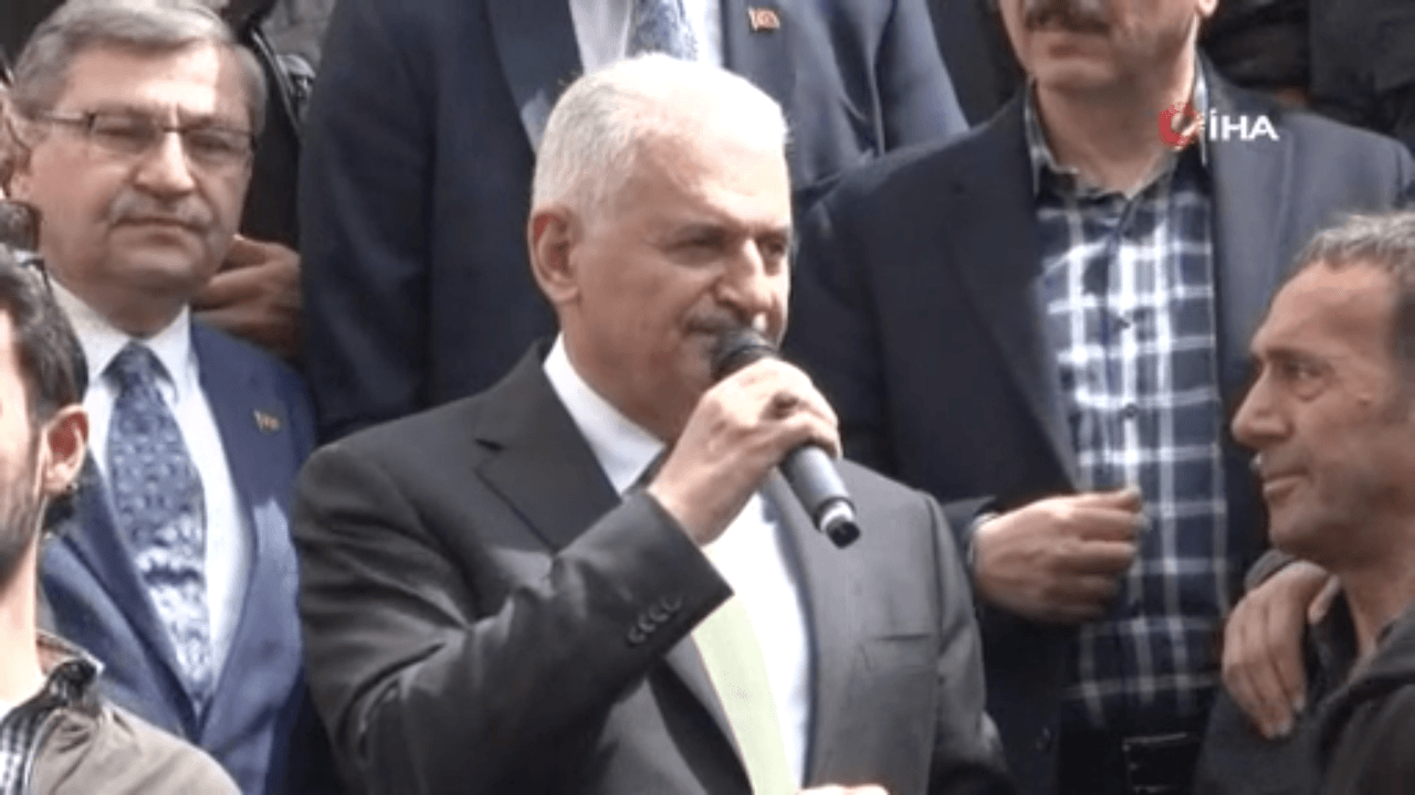 Binali Yıldırım Pendik'te konuştu!