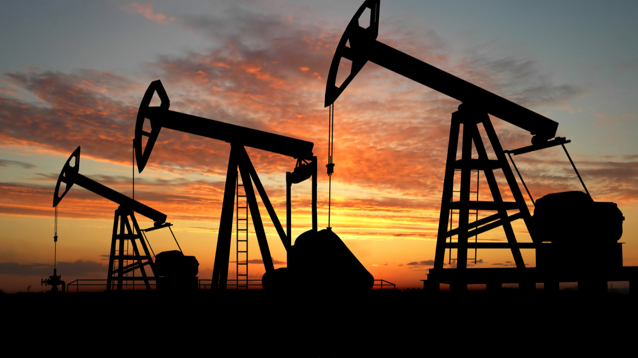 Trump, OPEC'e çağrı yaptı! Petrol fiyatı düştü...
