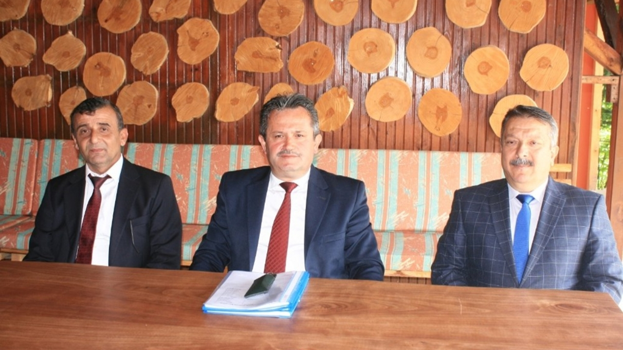 Düzce'de Mustafa Koloğlu iddialara cevap verdi
