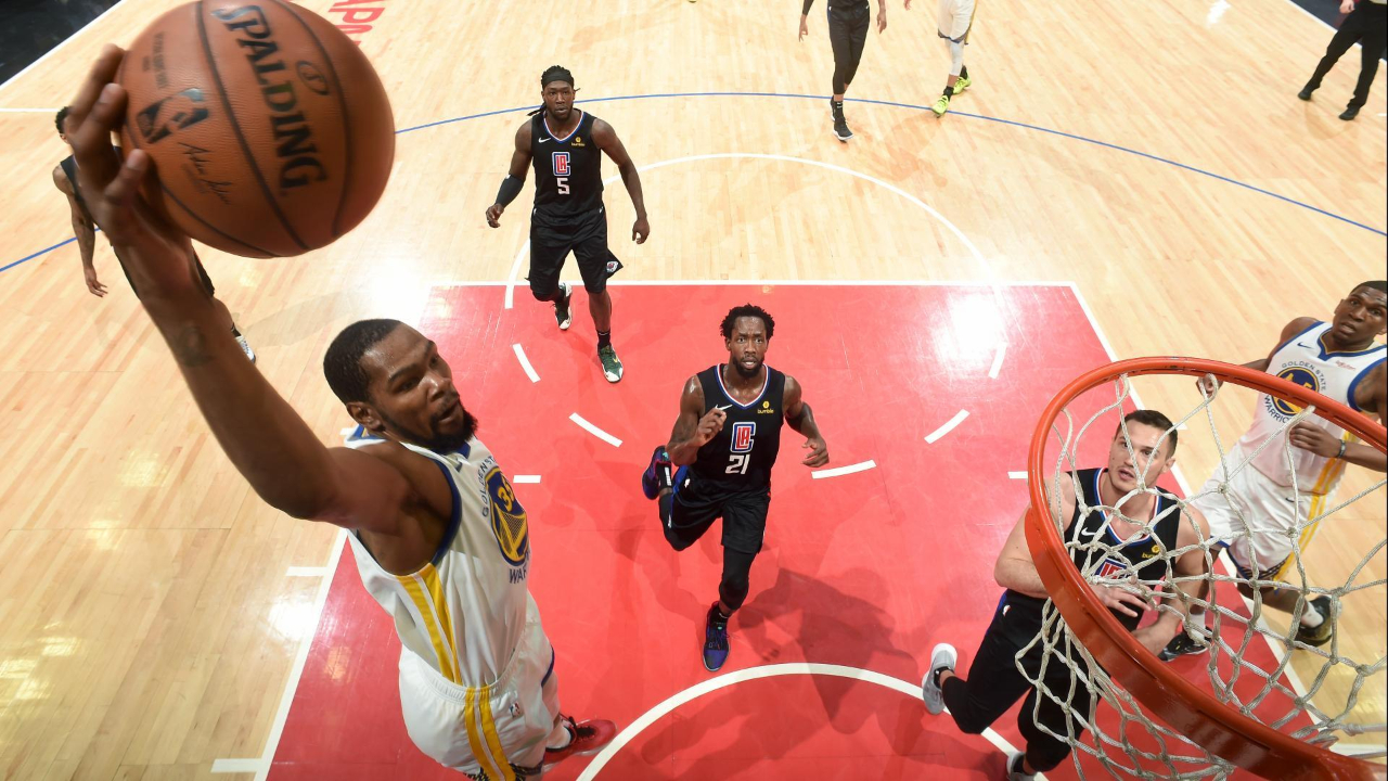 Durant rekor kırdı, Warriors seriyi bitirdi!