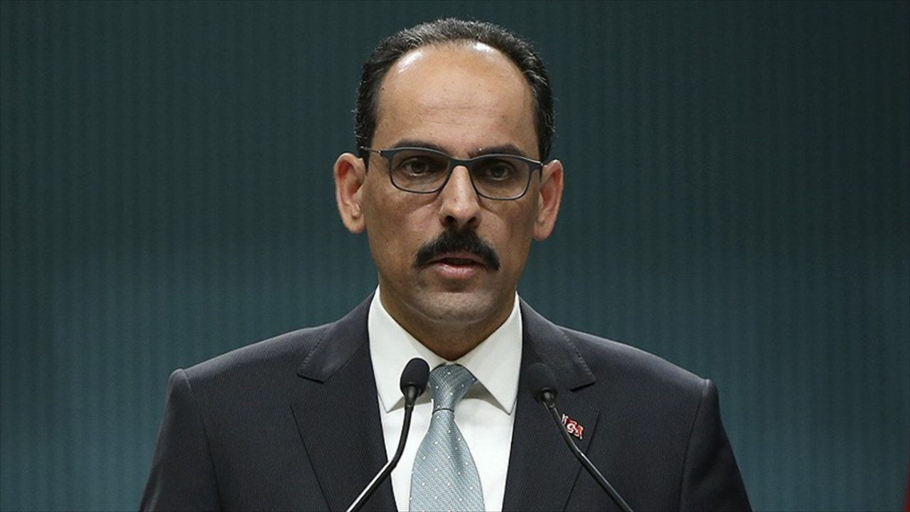 Kalın: Herkesi ihanet ediyor gibi görüyorlar