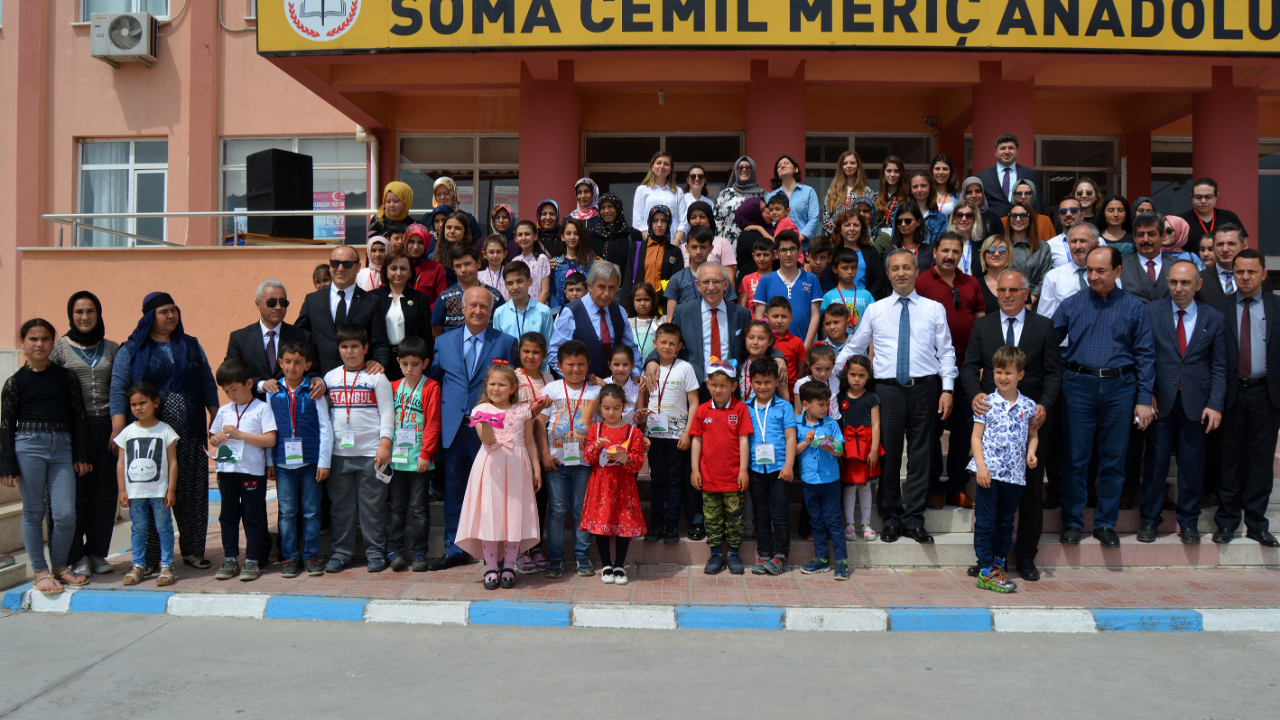 MEB'den Soma şehitlerinin çocuklarına burs!