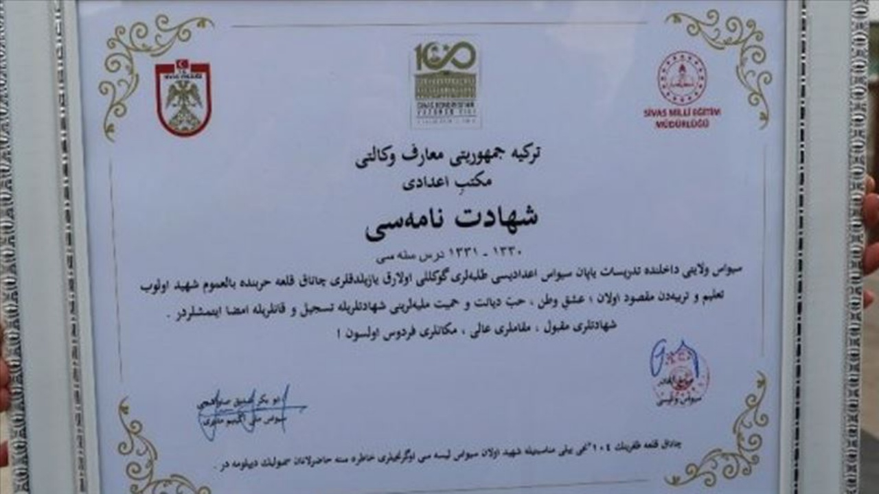 104 yıl sonra diplomaları verildi!