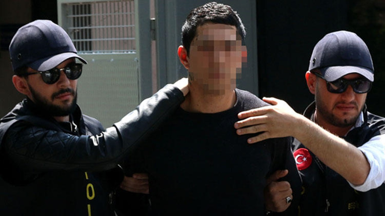 Beşiktaş'ta korkunç olay! 3 iş arkadaşına dehşeti yaşattı...