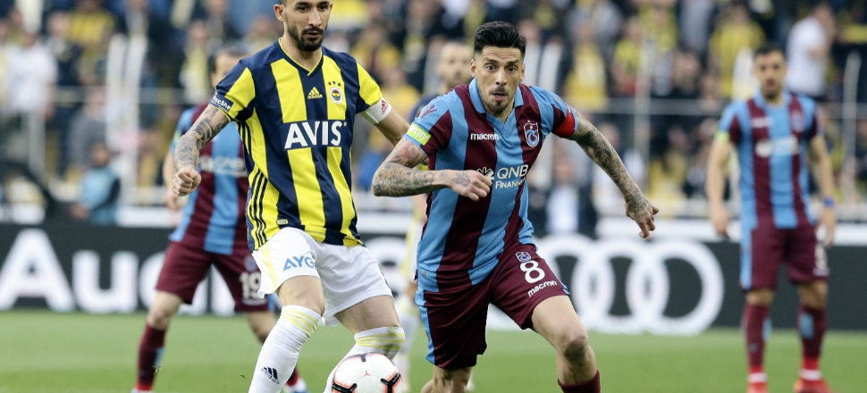 Fenerbahçe puanı son nefeste kurtardı! 1-1