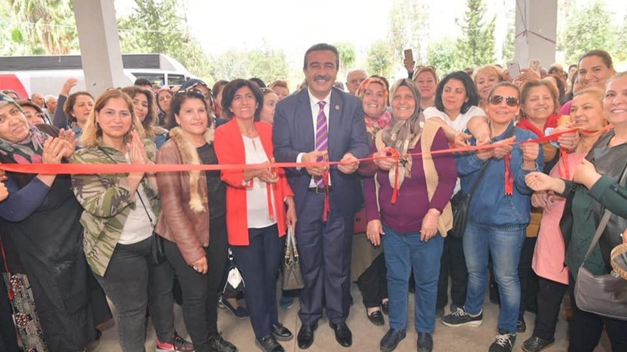 Adana'da Başkan Soner Çetin: “Kadınlarımıza destek olacağız”