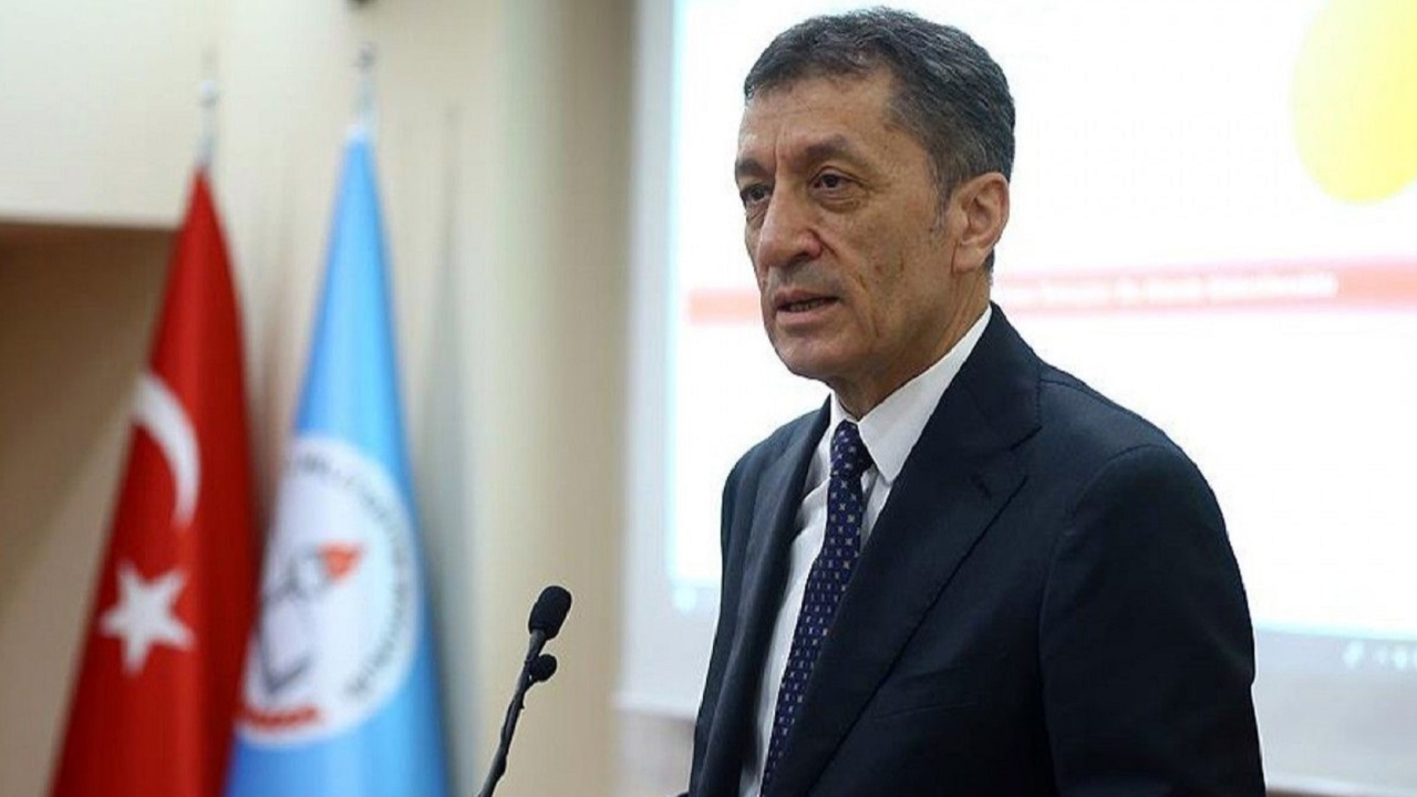 Bakan Selçuk dev projeyi açıkladı!