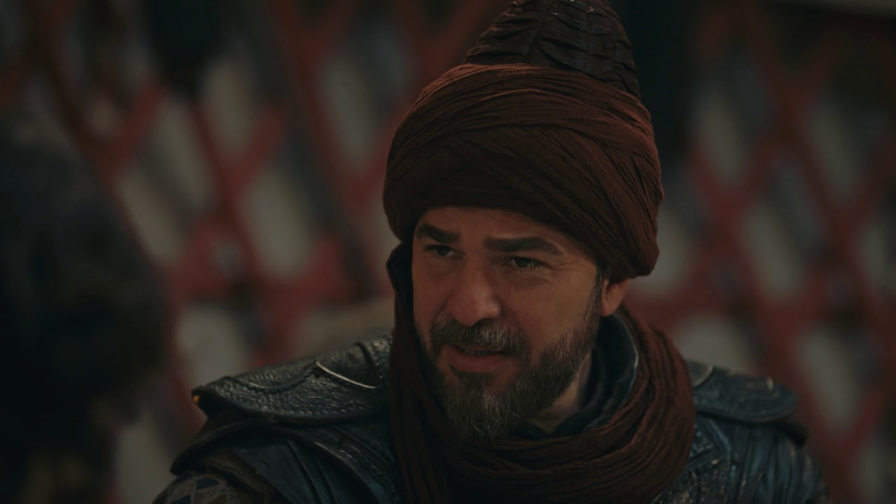 Yakışıklı oyuncu Diriliş Ertuğrul'a dönüyor!