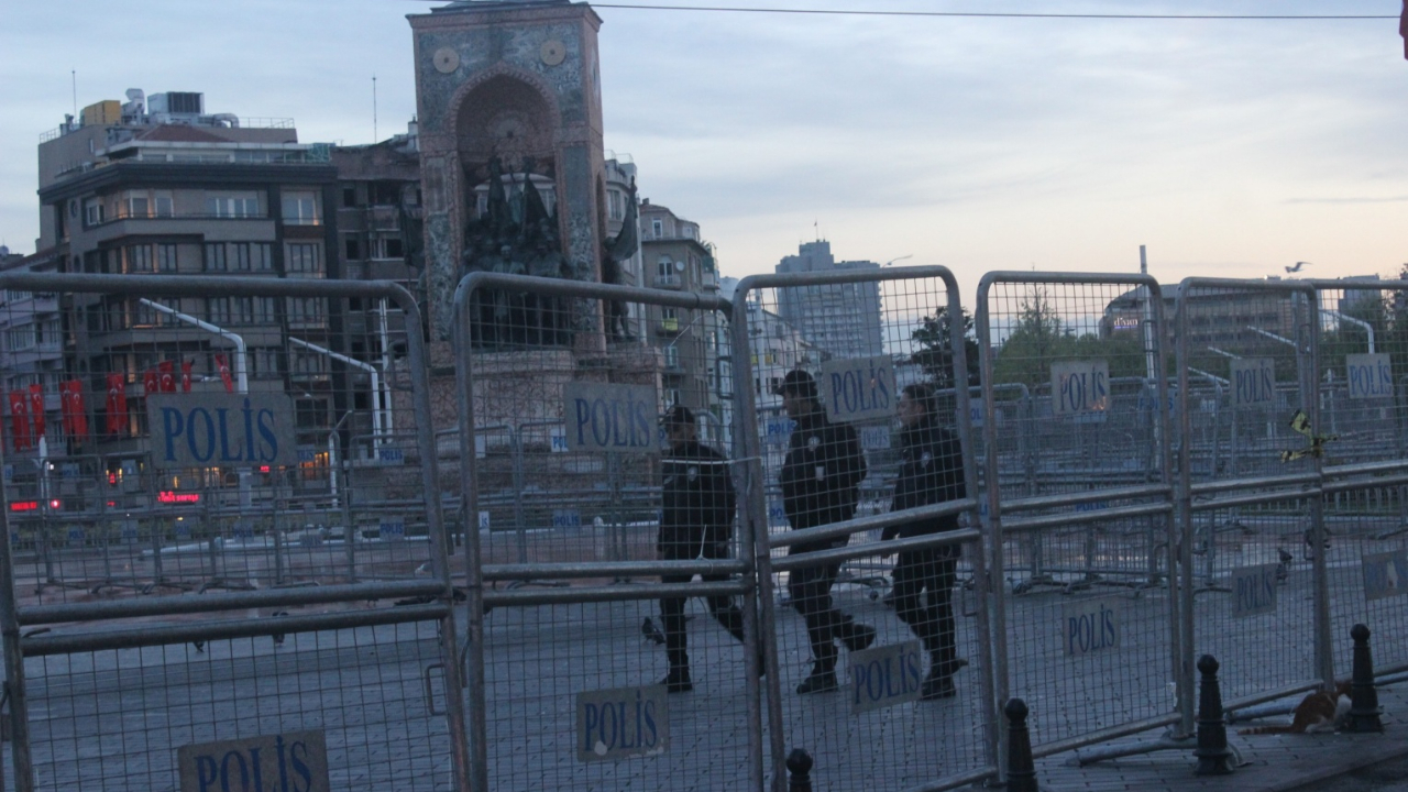 Taksim'de 1 Mayıs önlemleri alındı!