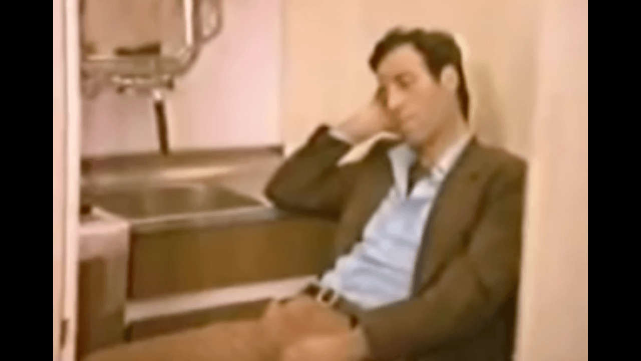 Kemal Sunal'ın sansürlenen 1 Mayıs sahnesi!