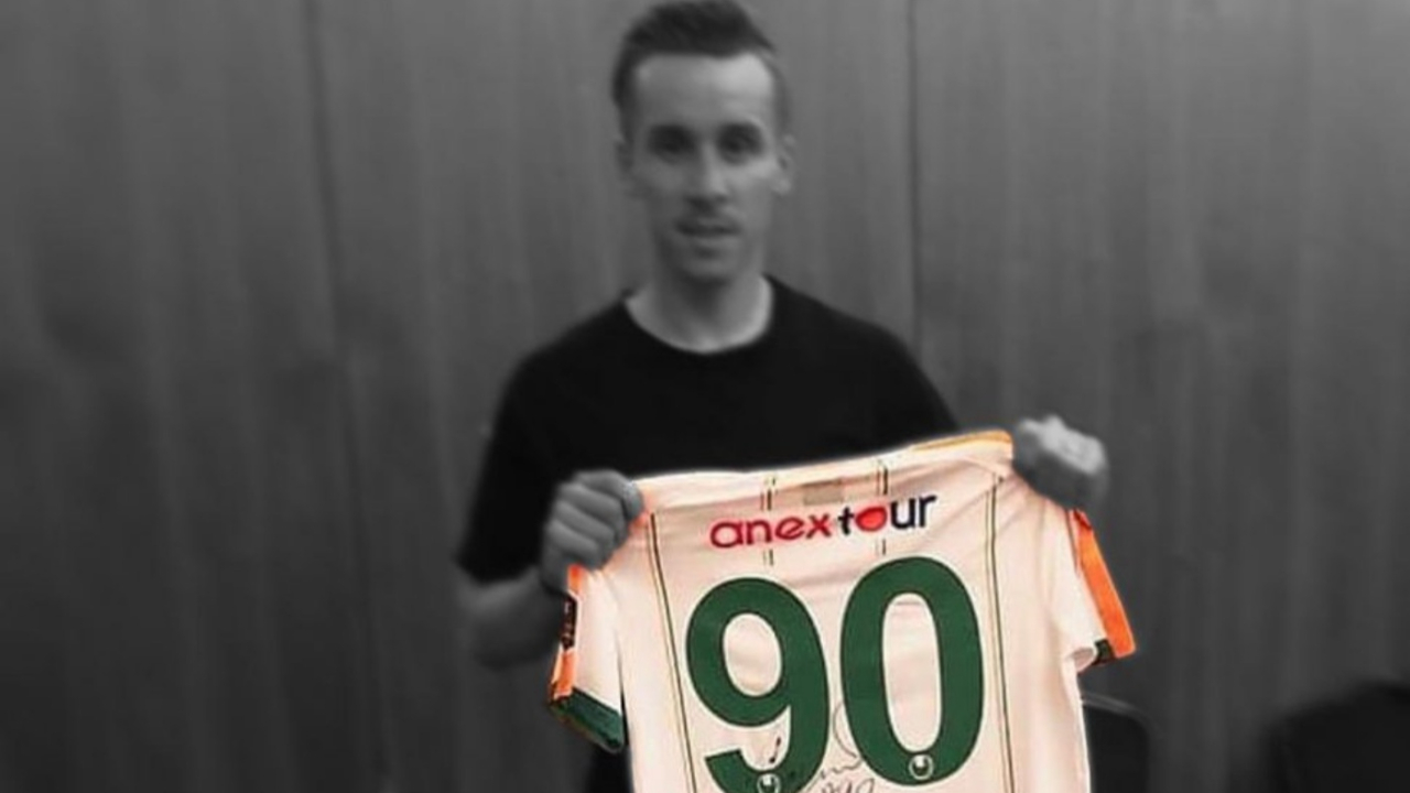 Alanyaspor'da Sural'ın forması emekliye ayrıldı!