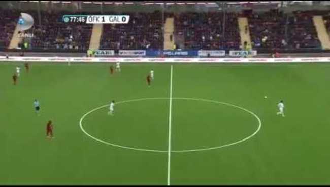 Galatasaray'ın 2-0 yenildigi maçta bir taratfar Öcalan`in posteriyle sahaya girdi!