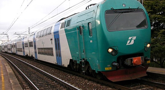 Sakarya'da iki tren çarpıştı