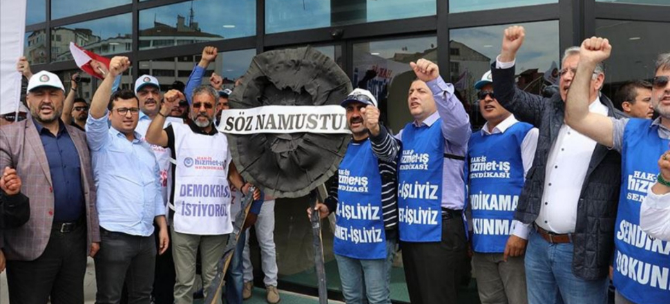CHP'li başkana siyah çelenk: Söz namustur