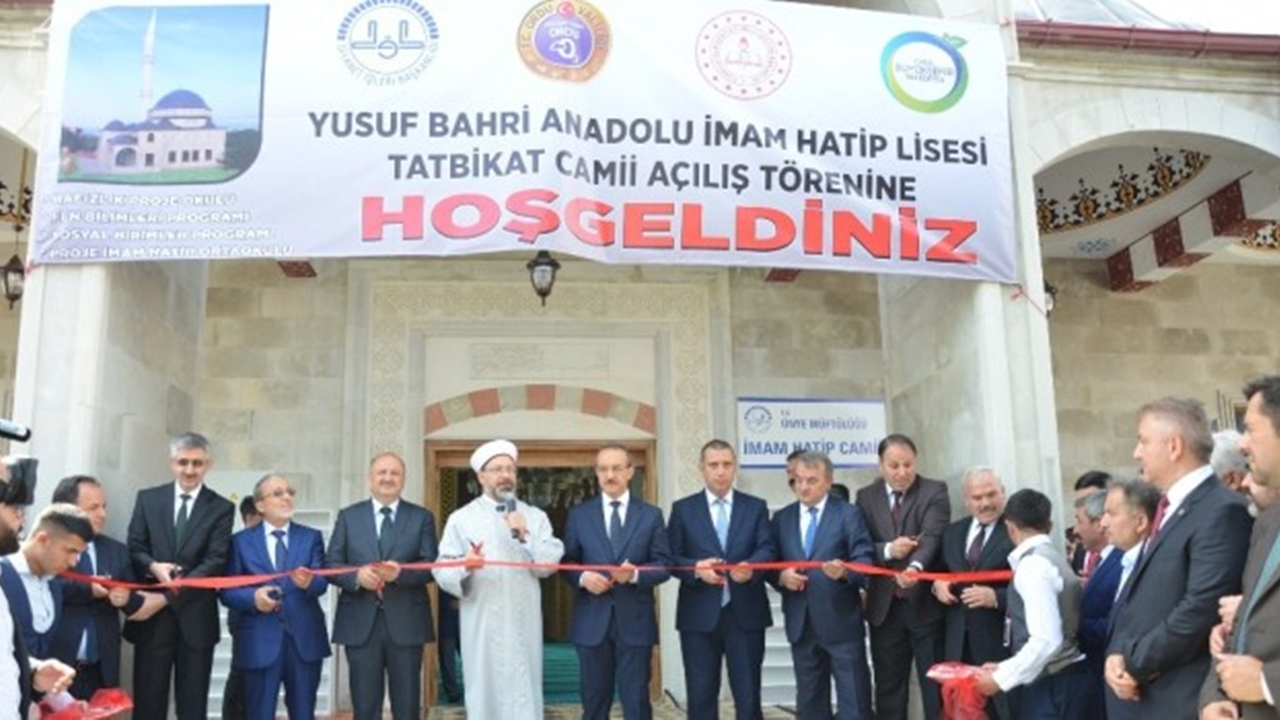 Ordu'da Diyanet İşleri Başkanı Ali Erbaş: “Öğrencilerimiz mihrabı, minberi süslesinler”