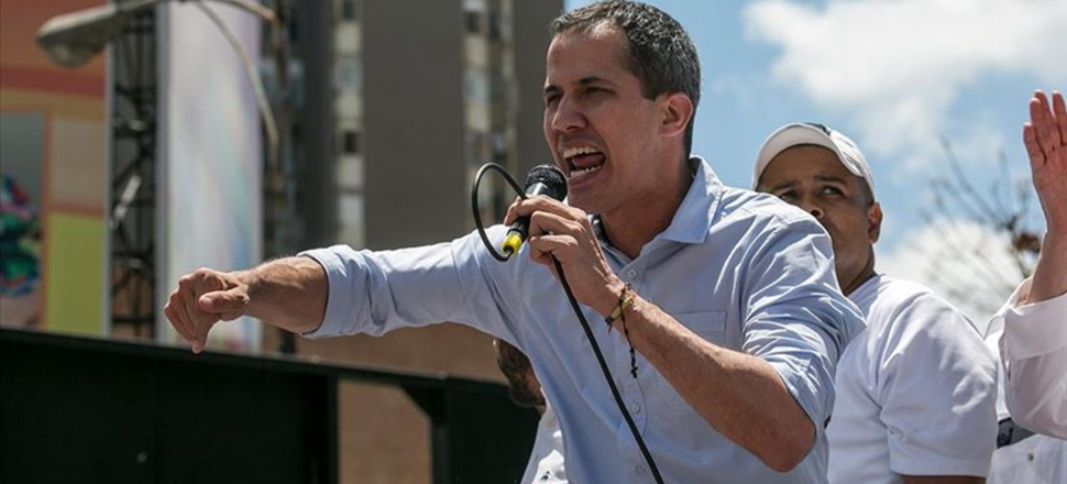 Guaido'dan ''sürekli sokakta kalın'' çağrısı...