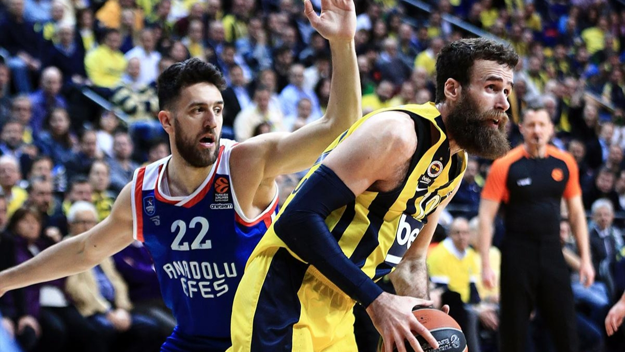 Fenerbahçe Beko'dan Anadolu Efes'e tebrik mesajı!