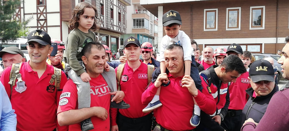 Rize'de kaybolan çocuklar bulundu!