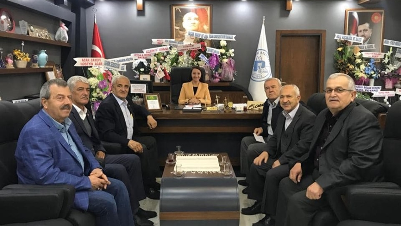 Bilecik'te Başkan Zekiye Tekin muhtarlar ile buluştu