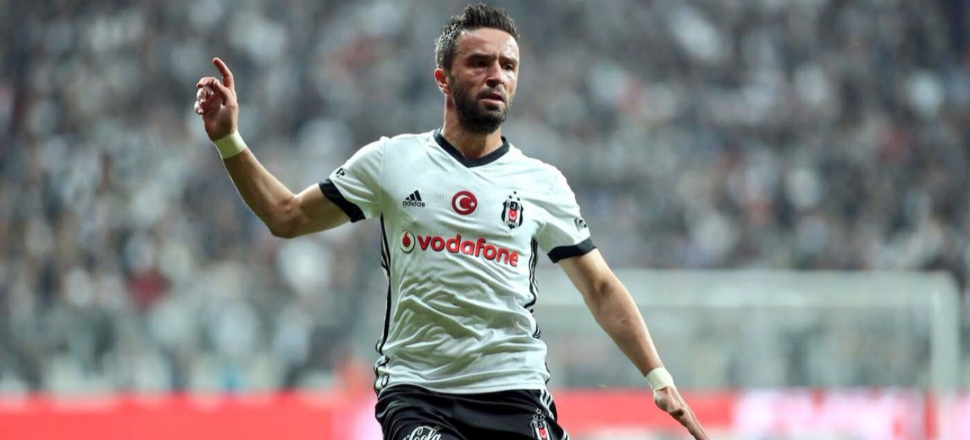 Şenol Güneş, Gökhan Gönül'den özellikle istedi!