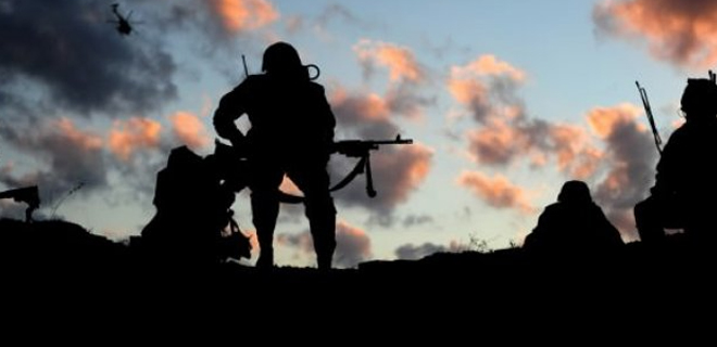 Hakkari'de çatışma: Şehit ve yaralılar var