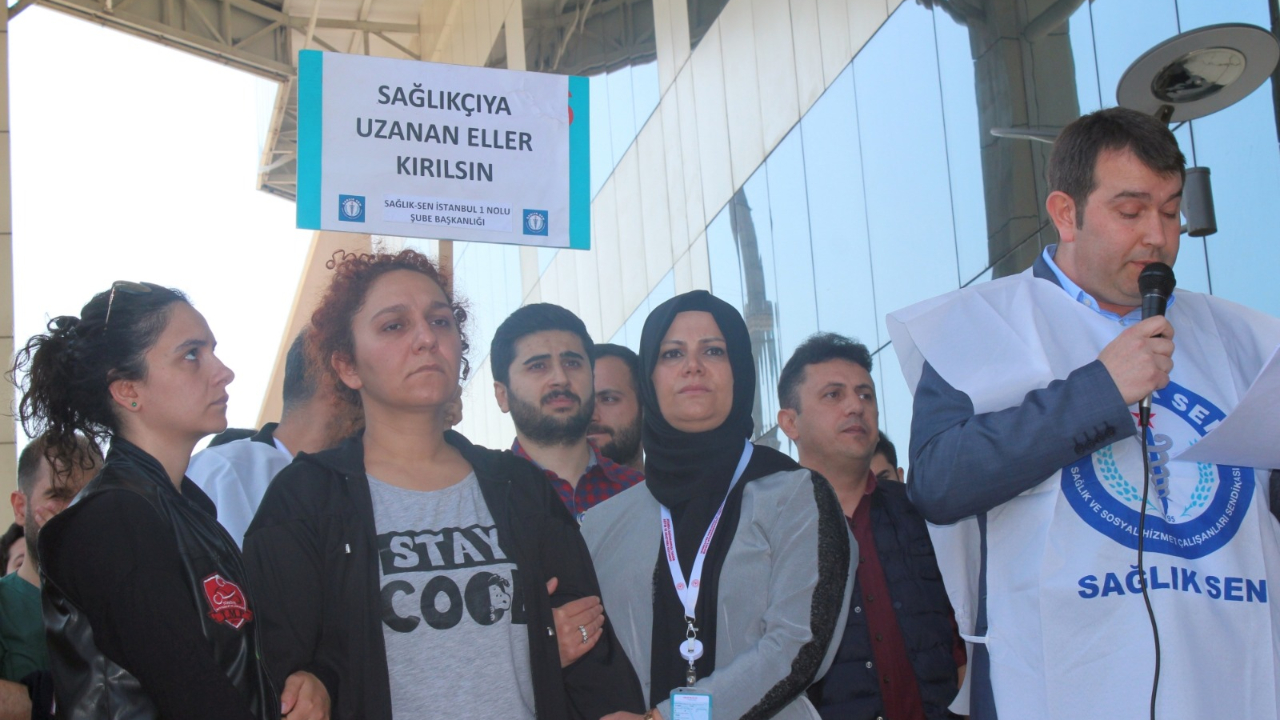 Hastane personelini rehin alıp linç etmeye kalktılar!