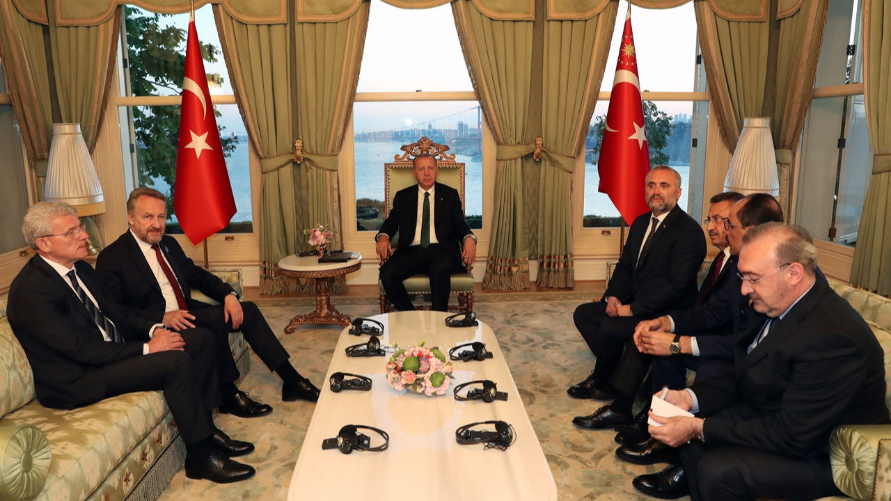 Erdoğan'dan yabancı konukları onuruna yemek...