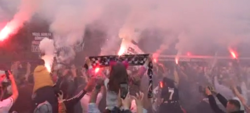 Beşiktaş kafilesi böyle uğurlandı!