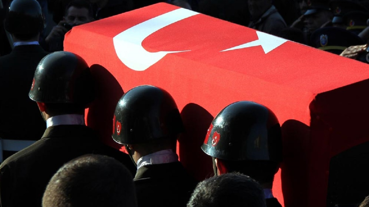 Hakkari'den acı haber! 3 asker şehit...