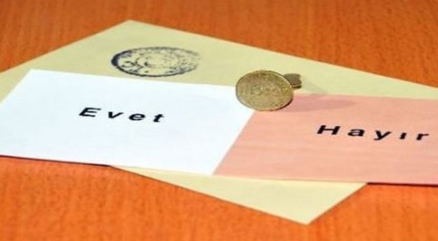 Hilal Kaplan: Hem başkanlık hem anayasa oylanabilir